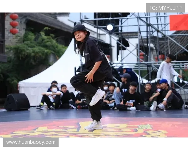 杭州街舞队从攀岩联赛到舞台新生的转型之路探索与挑战